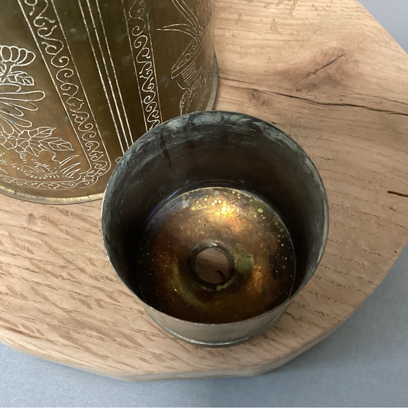 🟡 Vintage & Unique - Brass Decor Piece - Made In Hong Kong - Collectible - Picture 7 of 16